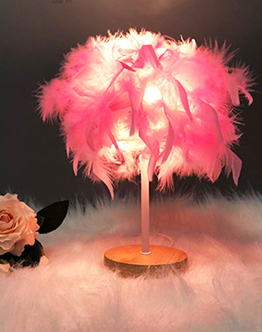 Creative Table Lamp Decorative Feather Bedside Lamp