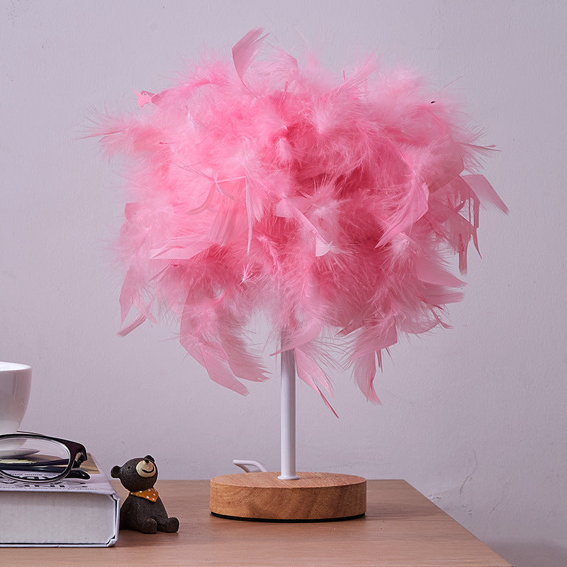 Creative Table Lamp Decorative Feather Bedside Lamp